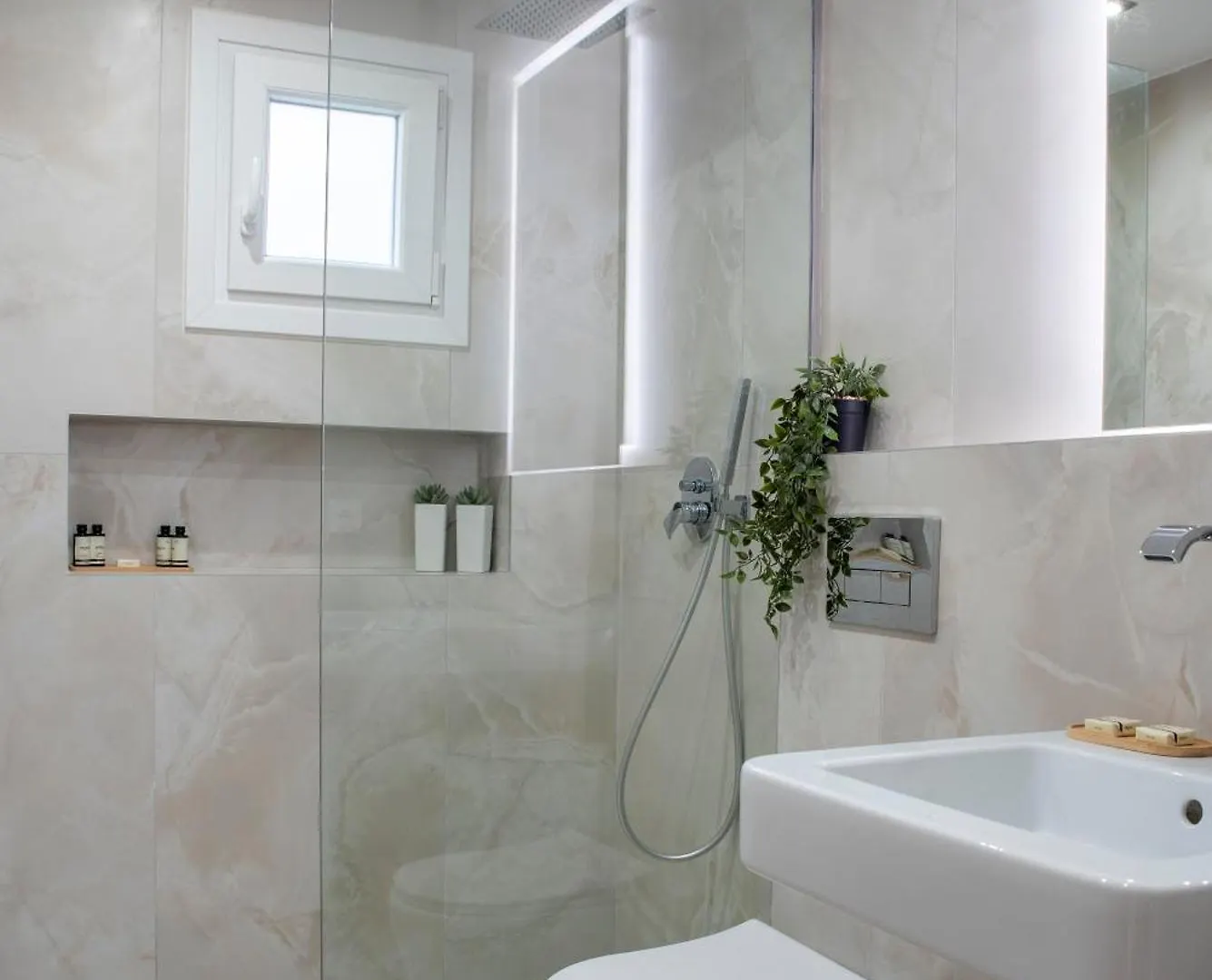 S64 East Side Apartment テッサロニキ 0*,  ギリシャ