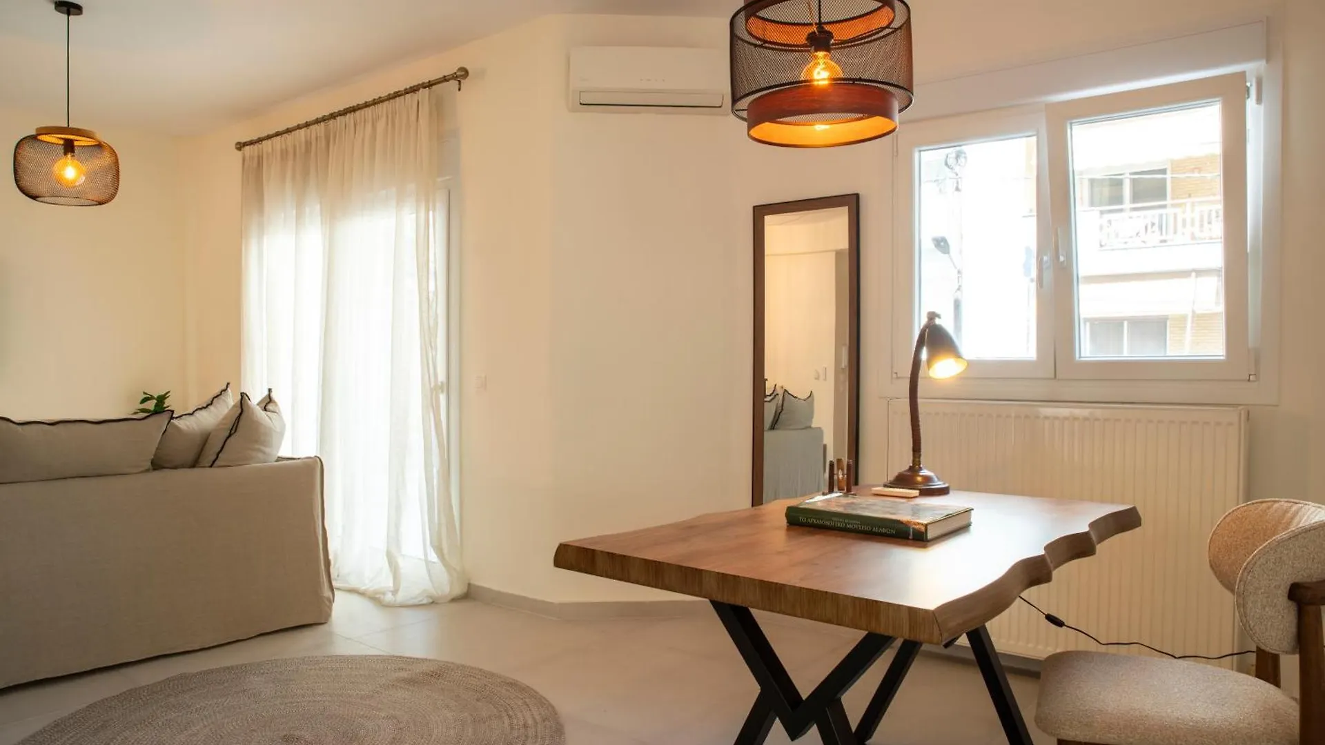 S64 East Side Apartment Thessaloníki Grækenland